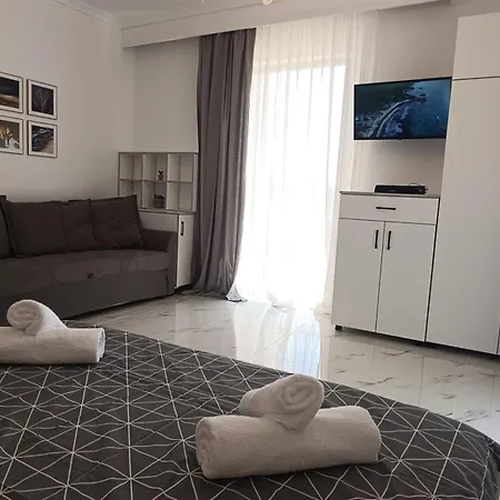 Kariani Beach Studio Апартаменты *