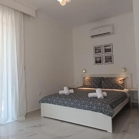 Kariani Beach Studio Апартаменты *
