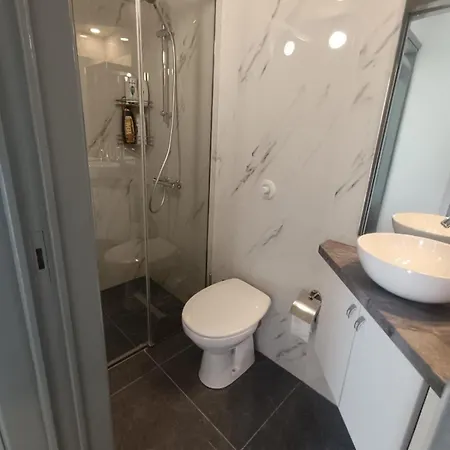 Kariani Beach Studio Апартаменты *