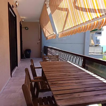 Kariani Beach Studio